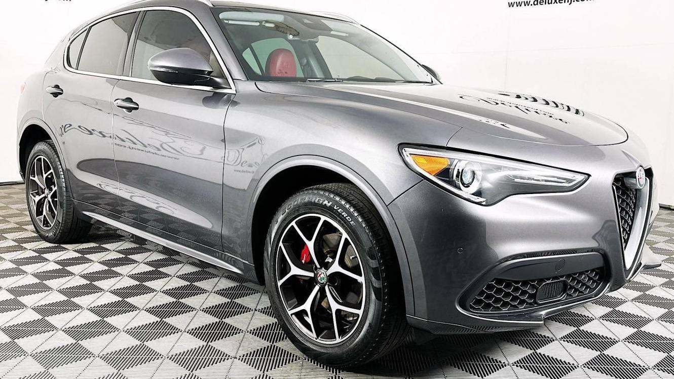 ALFA ROMEO STELVIO 2021 ZASPAKBN6M7D14983 image